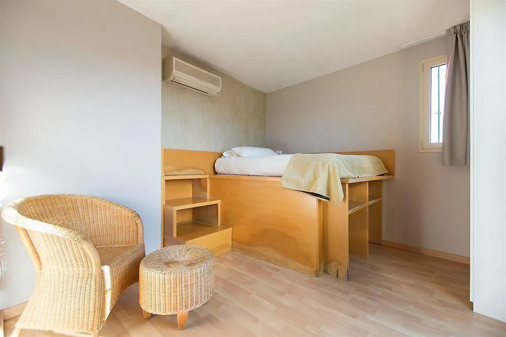 ברצלונה Ainb Born Tiradors Apartments ספרד