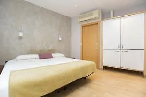 Ainb Born Tiradors Apartments Barcelona