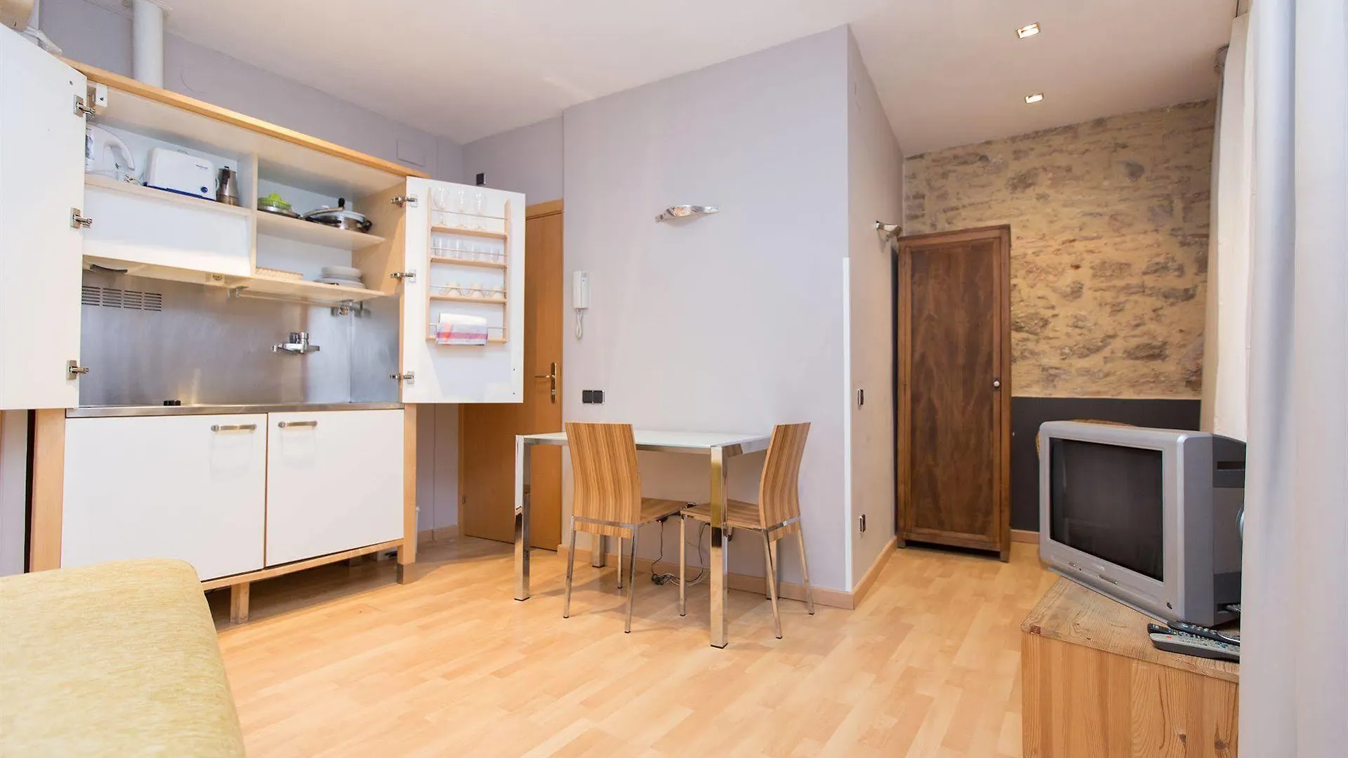 Ainb Born Tiradors Apartments Barcelona 0*,  Spain