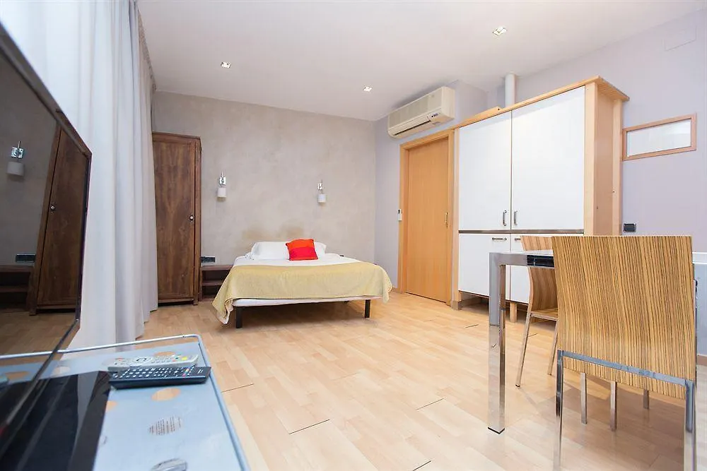 Ainb Born Tiradors Apartments Barcelona Spanien