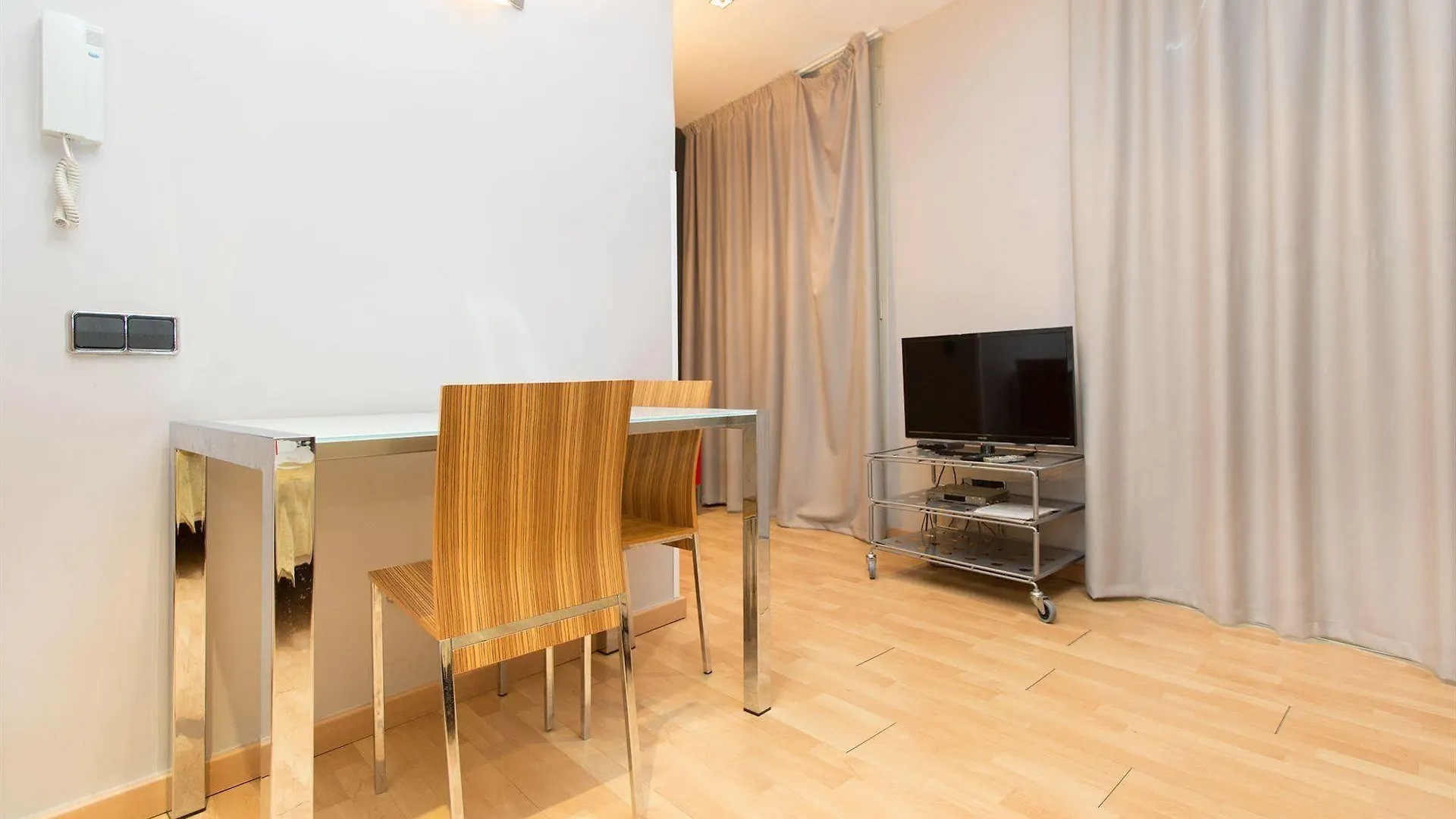 Ainb Born Tiradors Apartments Barcelona